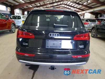 Zdjęcie 6 z 12 samochodu: 2018 AUDI Q5 PREMIUM VIN:WA1ANAFY8J2178733 - miniatura