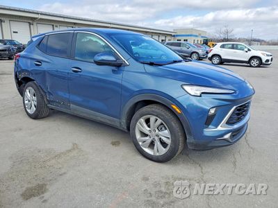 Czwarte zdjęcie samochodu z boku: 2025 BUICK ENCORE GX PREFERRED VIN:KL4AMCSL4SB126476 - miniatura