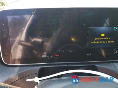 Zdjęcie 9 z 12 samochodu: 2022 MERCEDES-BENZ C 300 4MATIC VIN:W1KAF4HB8NR058138 - miniatura