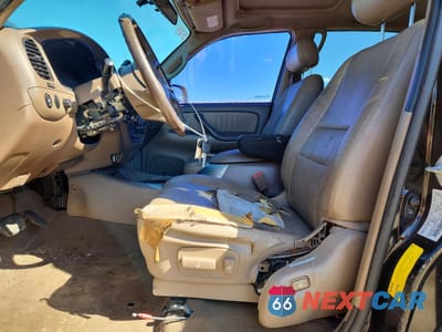 Zdjęcie 7 z 13 samochodu: 2001 TOYOTA SEQUOIA LIMITED VIN:5TDZT38A61S012052 - miniatura