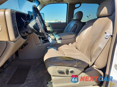 Zdjęcie 7 z 13 samochodu: 2006 CHEVROLET SILVERADO K3500 VIN:1GCJK33226F125598 - miniatura