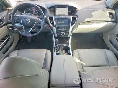 Zdjęcie 8 z 12 samochodu: 2018 ACURA TLX VIN:19UUB1F51JA010795 - miniatura