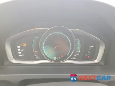 Zdjęcie 9 z 11 samochodu: 2016 VOLVO S60 PREMIER VIN:YV126MFK9G2410666 - miniatura