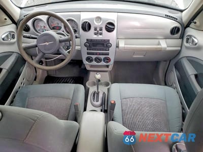 Zdjęcie 8 z 12 samochodu: 2009 CHRYSLER PT CRUISER VIN:3A8FY48939T522756 - miniatura