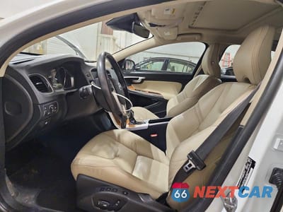 Zdjęcie 7 z 12 samochodu: 2016 VOLVO S60 PLATINUM VIN:LYV612TM4GB104358 - miniatura