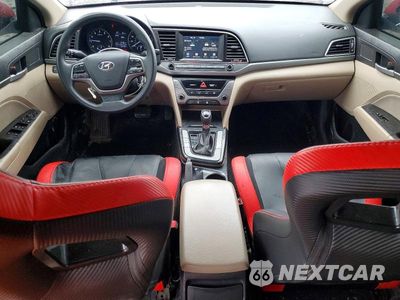Zdjęcie 8 z 12 samochodu: 2017 HYUNDAI ELANTRA SE VIN:KMHD84LF3HU211579 - miniatura