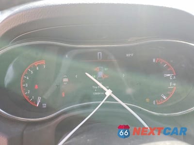Zdjęcie 9 z 13 samochodu: 2015 DODGE DURANGO R VIN:1C4SDJCT0FC709804 - miniatura