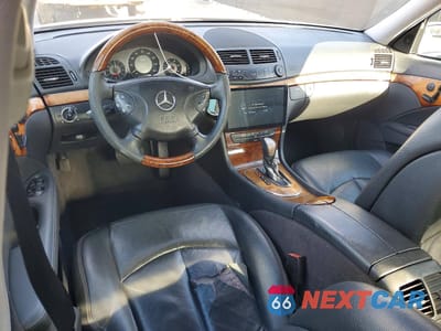 Zdjęcie 8 z 12 samochodu: 2005 MERCEDES-BENZ E 320 CDI VIN:WDBUF26J65A656134 - miniatura