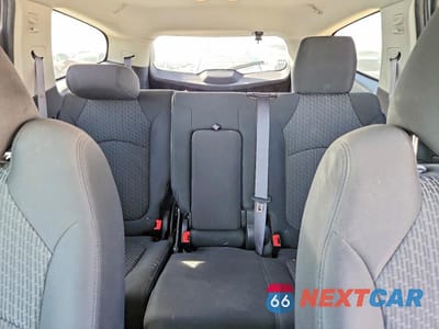 Zdjęcie 10 z 13 samochodu: 2012 CHEVROLET TRAVERSE LT VIN:1GNKVGED6CJ217699 - miniatura