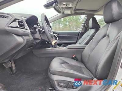 Zdjęcie 7 z 11 samochodu: 2022 TOYOTA CAMRY HYBRID XSE VIN:4T1K31AK0NU590685 - miniatura