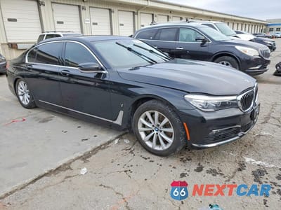 Czwarte zdjęcie samochodu z boku: 2018 BMW 740 XE VIN:WBA7J2C57JG938145 - miniatura