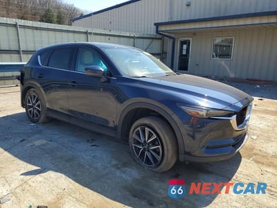 Czwarte zdjęcie samochodu z boku: 2018 MAZDA CX-5 GRAND TOURING VIN:JM3KFBDMXJ0358781 - miniatura