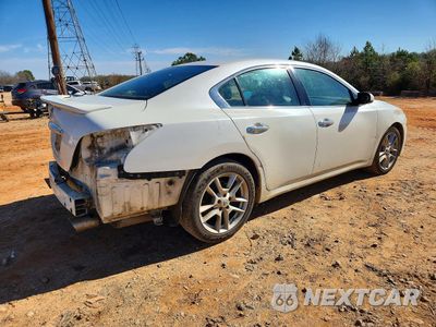 Trzecie zdjęcie samochodu z tyłu: 2013 NISSAN MAXIMA 3.5 S VIN:1N4AA5AP2DC804255 - miniatura