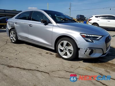 Czwarte zdjęcie samochodu z boku: 2024 AUDI A3 PREMIUM VIN:WAUAUDGY5RA085028 - miniatura