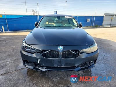Piąte zdjęcie samochodu w środku: 2014 BMW 328 I SULEV VIN:WBA3C1C50EK107091 - miniatura