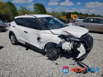 Czwarte zdjęcie samochodu z boku: 2025 NISSAN KICKS PLAY S VIN:3N1CP5BV1SL495798 - miniatura