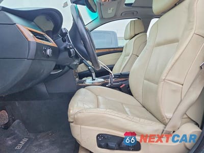 Zdjęcie 7 z 12 samochodu: 2010 BMW 528 XI VIN:WBANV1C53AC389072 - miniatura