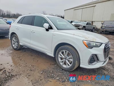 Czwarte zdjęcie samochodu z boku: 2022 AUDI Q3 PREMIUM S LINE 45 VIN:WA1DECF33N1133840 - miniatura