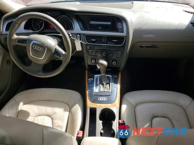 Zdjęcie 8 z 12 samochodu: 2010 AUDI A5 PREMIUM PLUS VIN:WAULFAFR0AA073191 - miniatura