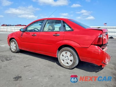 Drugie zdjęcie samochodu z przodu: 2007 FORD FOCUS VIN:1FAHP34N77W217158 - miniatura