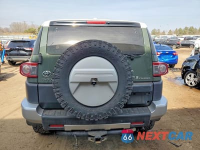 Zdjęcie 6 z 12 samochodu: 2013 TOYOTA FJ CRUISER BASE VIN:JTEBU4BFXDK154033 - miniatura