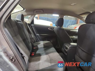 Zdjęcie 10 z 12 samochodu: 2015 NISSAN SENTRA S VIN:3N1AB7APXFL693192 - miniatura