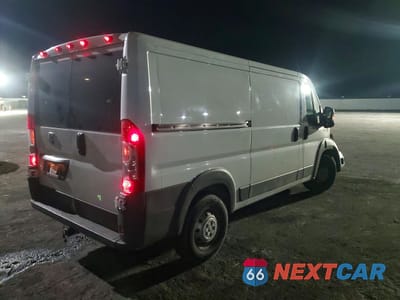 Trzecie zdjęcie samochodu z tyłu: 2016 RAM PROMASTER 1500 1500 STANDARD VIN:3C6TRVAG6GE113598 - miniatura