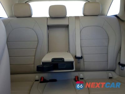 Zdjęcie 10 z 12 samochodu: 2021 MERCEDES-BENZ GLC 300 VIN:W1N0G8DB5MG012365 - miniatura