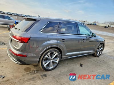 Trzecie zdjęcie samochodu z tyłu: 2020 AUDI Q7 PRESTIGE VIN:WA1VXAF77LD001388 - miniatura