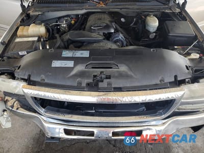 Zdjęcie 11 z 12 samochodu: 2004 GMC NEW SIERRA C1500 VIN:2GTEC19T341151862 - miniatura