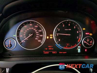Zdjęcie 9 z 13 samochodu: 2016 BMW X5 XDRIVE35I VIN:5UXKR0C54G0P25406 - miniatura