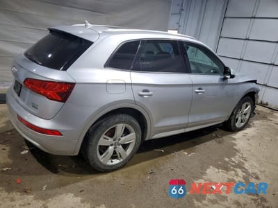 Trzecie zdjęcie samochodu z tyłu: 2018 AUDI Q5 PREMIUM VIN:WA1ANAFY5J2203040 - miniatura