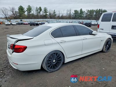 Trzecie zdjęcie samochodu z tyłu: 2013 BMW 528 XI VIN:WBAXH5C56DD115497 - miniatura
