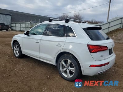 Drugie zdjęcie samochodu z przodu: 2020 AUDI Q5 PREMIUM VIN:WA1ANAFY1L2083482 - miniatura