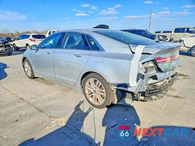 Drugie zdjęcie samochodu z przodu: 2016 LINCOLN MKZ HYBRID VIN:3LN6L2LU7GR624718 - miniatura