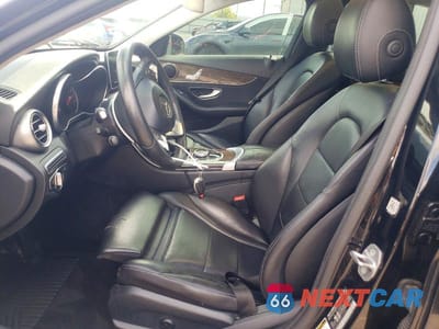 Zdjęcie 7 z 13 samochodu: 2017 MERCEDES-BENZ C 300 VIN:55SWF4JB9HU197455 - miniatura