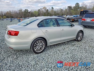 Trzecie zdjęcie samochodu z tyłu: 2011 VOLKSWAGEN JETTA SEL VIN:3VWLX7AJ1BM338545 - miniatura