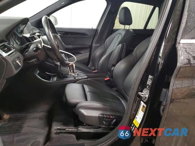 Zdjęcie 7 z 12 samochodu: 2018 BMW X1 XDRIVE28I VIN:WBXHT3C32J5K31944 - miniatura