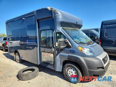 Czwarte zdjęcie samochodu z boku: 2022 RAM PROMASTER 3500 DELIVERY TRUCK VIN:3C7WRVMG3NE126374 - miniatura