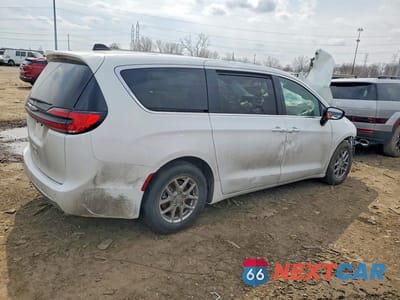 Trzecie zdjęcie samochodu z tyłu: 2025 CHRYSLER PACIFICA SELECT VIN:2C4RC1BG7SR601333 - miniatura