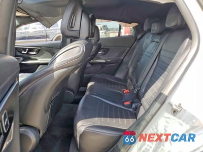 Zdjęcie 11 z 13 samochodu: 2026 MERCEDES-BENZ GLC COUPE 300 4MATIC VIN:W1NKJ4HB2TF492642 - miniatura