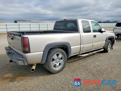 Trzecie zdjęcie samochodu z tyłu: 2006 CHEVROLET SILVERADO K1500 VIN:1GCEK19B66Z161080 - miniatura