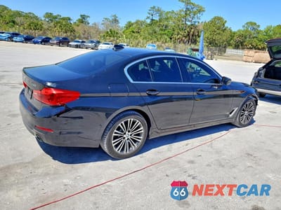 Trzecie zdjęcie samochodu z tyłu: 2019 BMW 530 I VIN:WBAJA5C59KBX87198 - miniatura