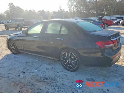 Drugie zdjęcie samochodu z przodu: 2022 MERCEDES-BENZ E 350 VIN:W1KZF8DB0NB087609 - miniatura