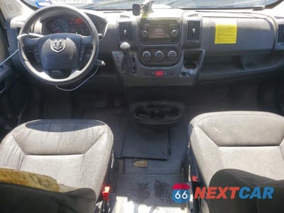 Zdjęcie 8 z 11 samochodu: 2021 RAM PROMASTER 3500 DELIVERY VAN VIN:3C6MRVJG7ME586359 - miniatura