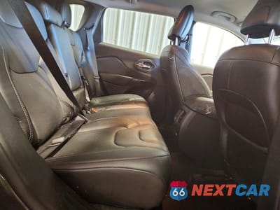 Zdjęcie 11 z 13 samochodu: 2023 JEEP CHEROKEE ALTITUDE LUX VIN:1C4PJMMB3PD106511 - miniatura