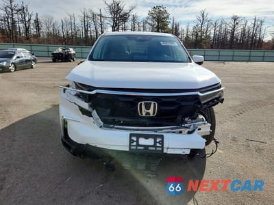 Piąte zdjęcie samochodu w środku: 2025 HONDA PILOT EXL VIN:5FNYG1H44SB000342 - miniatura