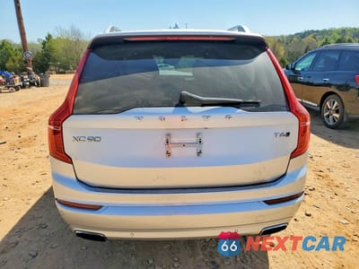 Zdjęcie 6 z 13 samochodu: 2017 VOLVO XC90 T6 VIN:YV4A22PK6H1109633 - miniatura