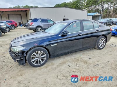 2015 BMW 528 XI WBA5A7C56FG143700 - główne zdjęcie licytacji z USA - miniatura
