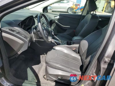 Zdjęcie 7 z 12 samochodu: 2012 FORD FOCUS SEL VIN:1FAHP3H28CL221313 - miniatura